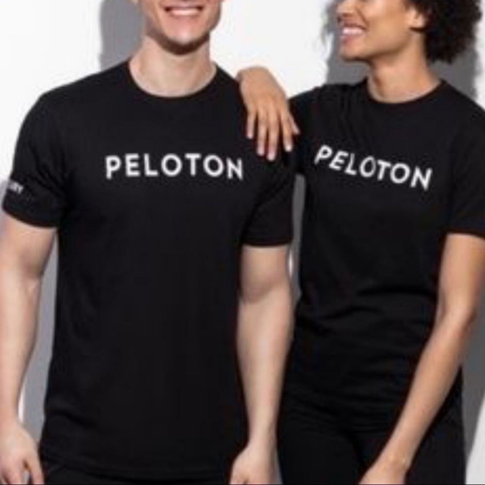 Peloton Century 100 Simple Black Short Sleeve Shirt Size Small